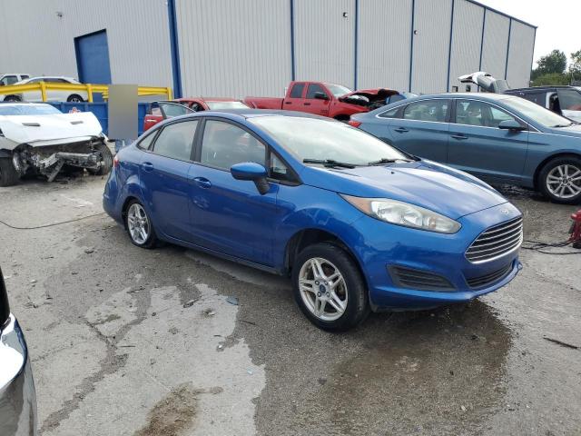 3FADP4BJXKM156109 - 2019 FORD FIESTA SE 蓝色 照片 4
