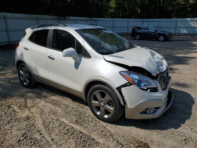KL4CJBSB0DB093756 - 2013 BUICK ENCORE CONVENIENCE თეთრი ფოტო 4