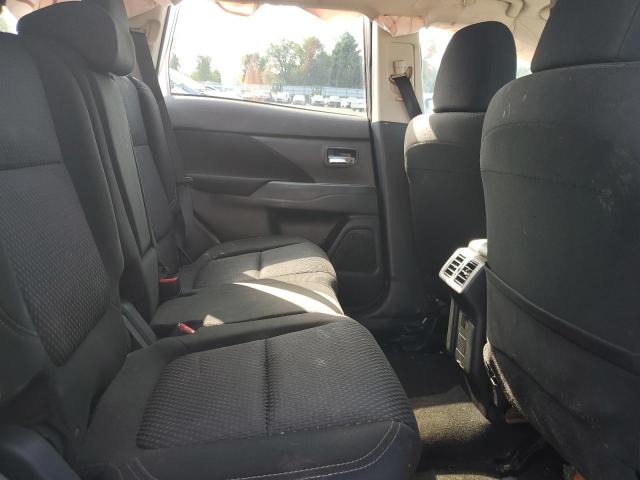 JA4AD2A32KZ047262 - 2019 MITSUBISHI OUTLANDER ES 银色 照片 11