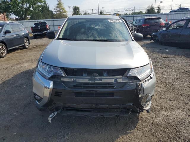 JA4AD2A32KZ047262 - 2019 MITSUBISHI OUTLANDER ES 银色 照片 5