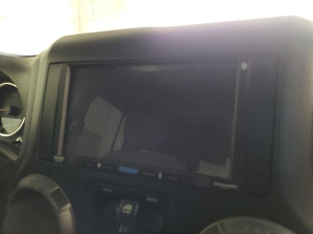 1C4BJWDG9HL712744 - 2017 JEEP WRANGLER U SPORT ნაცრისფერი ფოტო 9