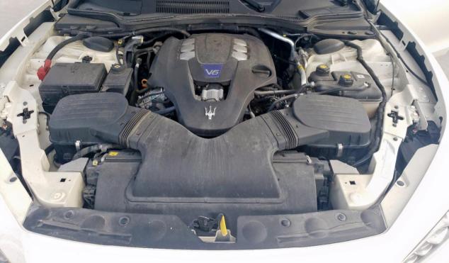 ZAM57RSL1H1244898 - 2017 MASERATI GHIBLI S Ақ фото 11