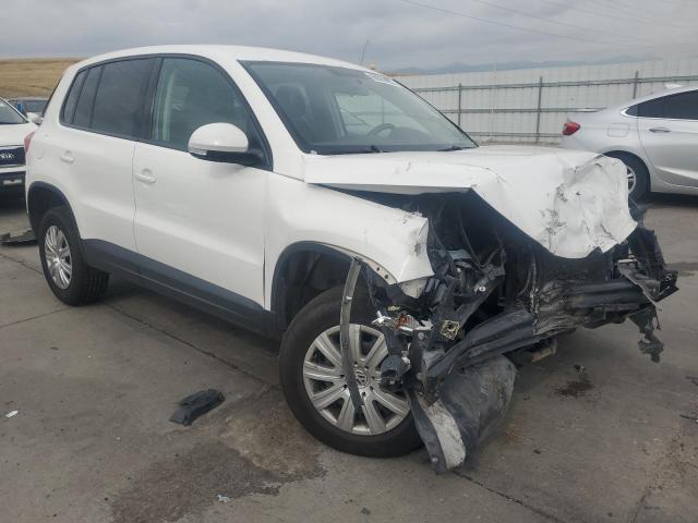 WVGCV7AX0DW513556 - 2013 VOLKSWAGEN TIGUAN S WHITE photo 4