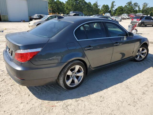 WBANV13588CZ55060 - 2008 BMW 528 XI GRAY photo 3