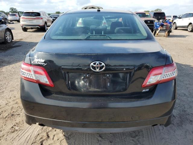 4T1BF3EK5BU700297 - 2011 TOYOTA CAMRY BASE Noir photo 6