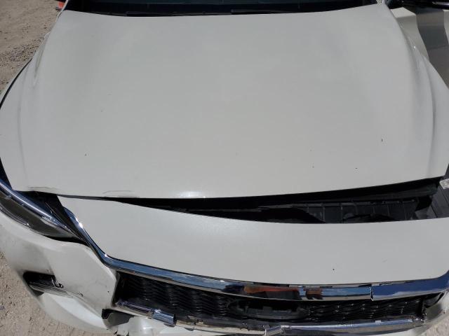 SJKCH5CP5JA043723 - 2018 INFINITI QX30 BASE WHITE photo 12