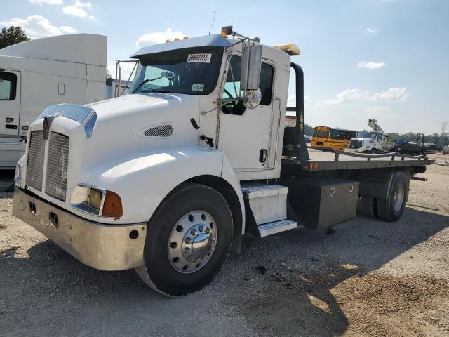 2NKMHD7X14M069839 - 2004 KENWORTH CONSTRUCTI T300 WHITE photo 2