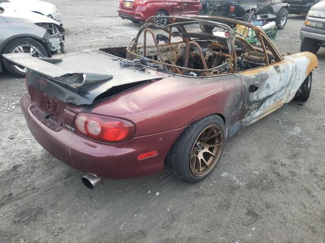 JM1NB353230313401 - 2003 MAZDA MX-5 MIATA BASE BURGUNDY photo 4