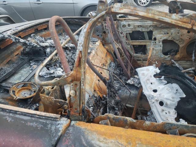 JM1NB353230313401 - 2003 MAZDA MX-5 MIATA BASE BURGUNDY photo 6