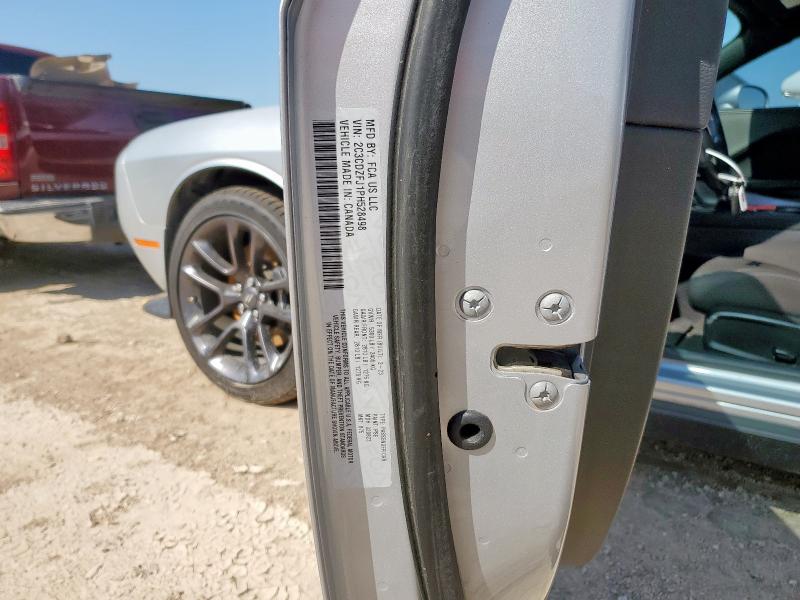 2C3CDZFJ1PH528498 - 2023 DODGE CHALLENGER R/T SCAT PACK SILVER photo 13