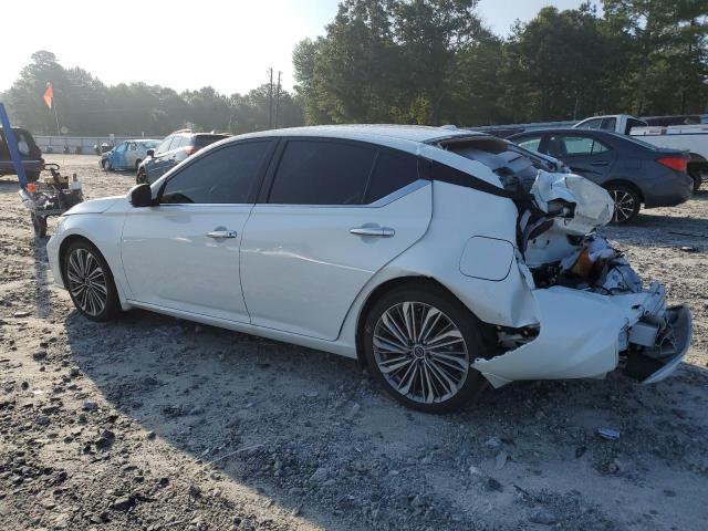 1N4BL4EV2PN420101 - 2023 NISSAN ALTIMA SL WHITE photo 2
