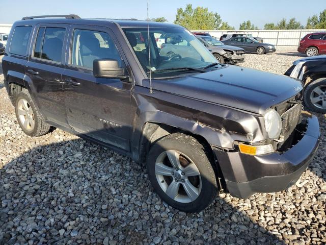 1C4NJRFB8FD316926 - 2015 JEEP PATRIOT LATITUDE GRAY photo 4