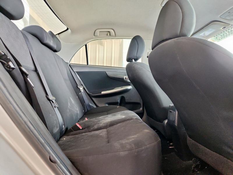 2T1BU4EE2AC526081 - 2010 TOYOTA COROLLA BASE ვერცხლისფერი ფოტო 10