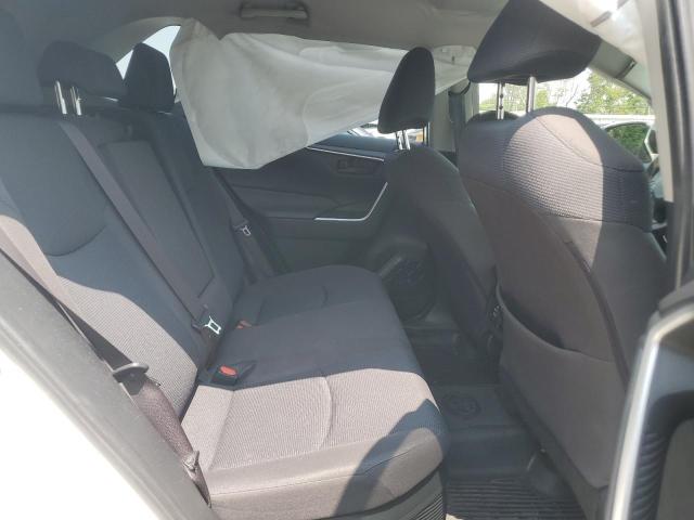 JTMMWRFV0KD003788 - 2019 TOYOTA RAV4 LE თეთრი ფოტო 11