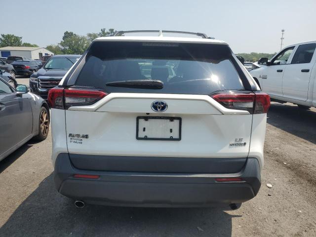 JTMMWRFV0KD003788 - 2019 TOYOTA RAV4 LE თეთრი ფოტო 6