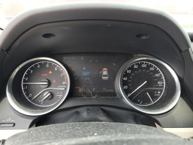 4T1B11HK5JU565108 - 2018 TOYOTA CAMRY L წითელი ფოტო 9