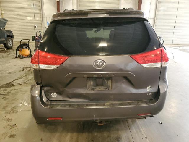 5TDKK3DC8CS256316 - 2012 TOYOTA SIENNA LE GRAY photo 6