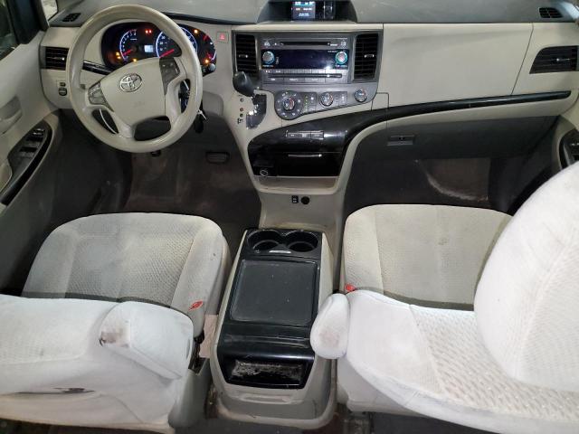 5TDKK3DC8CS256316 - 2012 TOYOTA SIENNA LE GRAY photo 8
