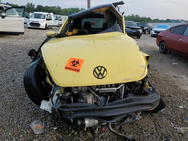 3VWJP7AT9CM610429 - 2012 VOLKSWAGEN BEETLE YELLOW photo 5