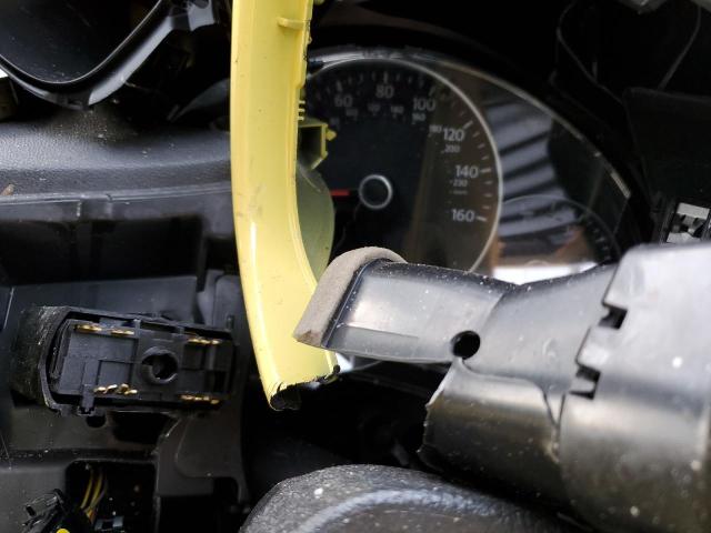 3VWJP7AT9CM610429 - 2012 VOLKSWAGEN BEETLE YELLOW photo 9