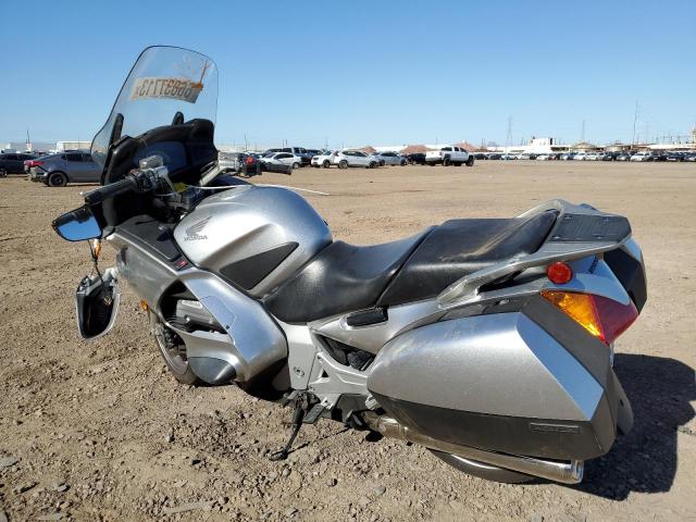 JH2SC51087M500493 - 2007 HONDA ST1300 SILVER photo 3