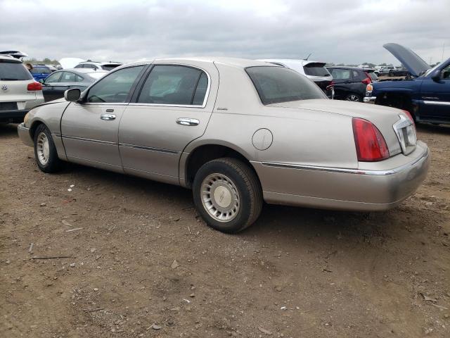 1LNHM81W82Y633368 - 2002 LINCOLN TOWN CAR EXECUTIVE BEIGE photo 2