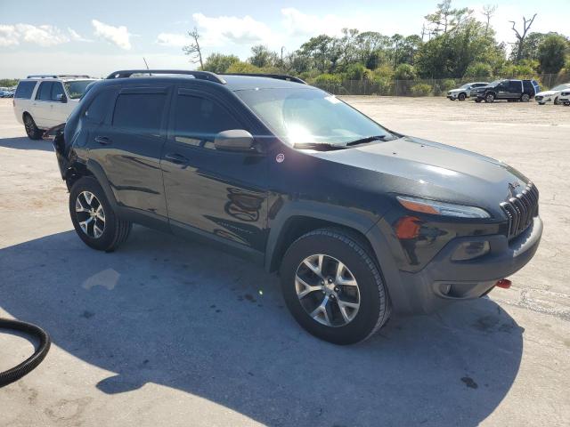 1C4PJMBS5FW776146 - 2015 JEEP CHEROKEE TRAILHAWK BLACK photo 4