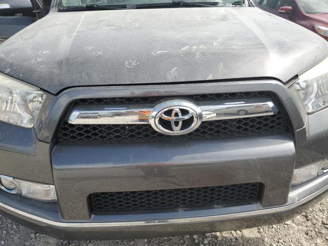 JTEBU5JR0D5144305 - 2013 TOYOTA 4RUNNER SR5 Szary zdjęcie 11