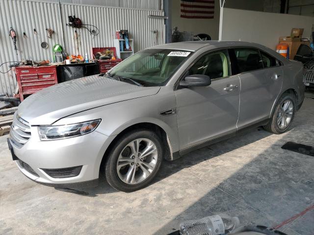 2015 FORD TAURUS SE, null