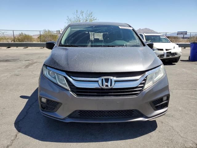 5FNRL6H28JB075913 - 2018 HONDA ODYSSEY LX Մոխրագույն լուսանկար 5