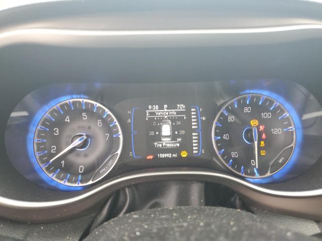 2C4RC1BG0KR665990 - 2019 CHRYSLER PACIFICA TOURING L WHITE photo 9