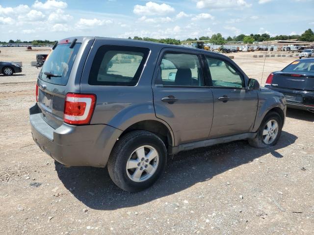 1FMCU0C73AKC58752 - 2010 FORD ESCAPE XLS GRAY photo 3