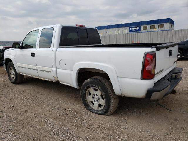 1GCEK19B65E135763 - 2005 CHEVROLET SILVERADO K1500 WHITE photo 2