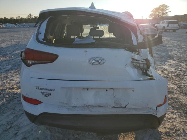 KM8J33A40JU713923 - 2018 HYUNDAI TUCSON SEL WHITE photo 6