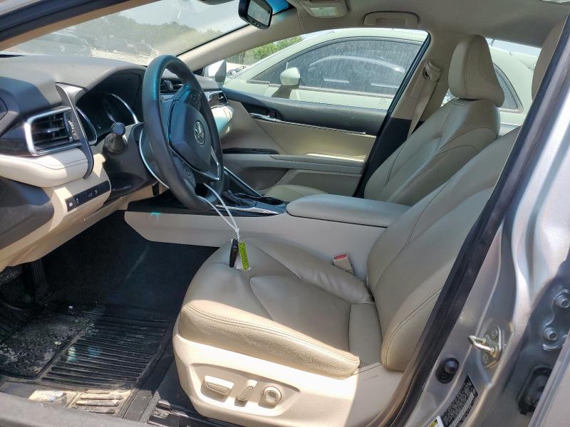 4T1B11HK5JU115216 - 2018 TOYOTA CAMRY L SILVER photo 7