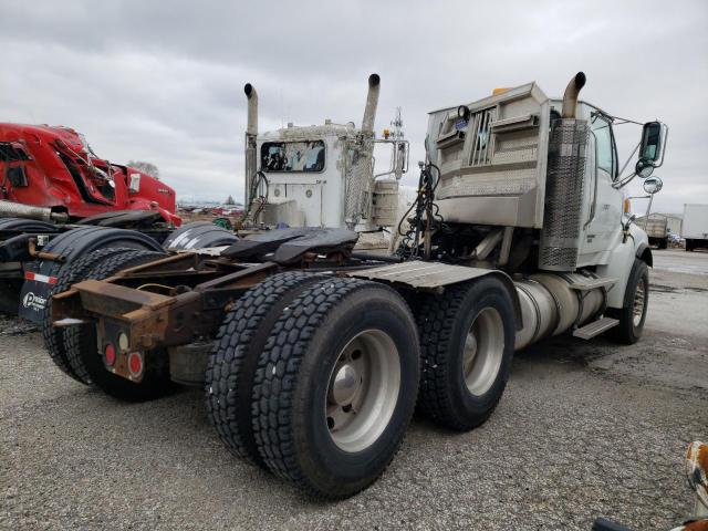 2FWJA3CV38AZ28198 - 2008 STERLING TRUCK AT 9500 WHITE photo 4