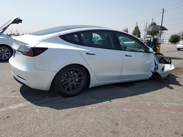 5YJ3E1EA3PF410308 - 2023 TESLA MODEL 3 თეთრი ფოტო 3