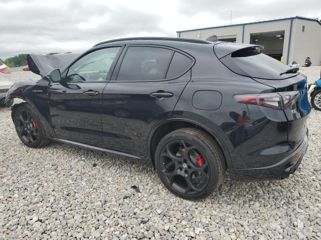 ZASPAKBNXR7D70724 - 2024 ALFA ROMEO STELVIO TI BLACK photo 2