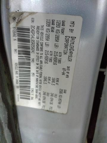 2C4GP54L85R250241 - 2005 CHRYSLER TOWN & COU TOURING 银色 照片 13