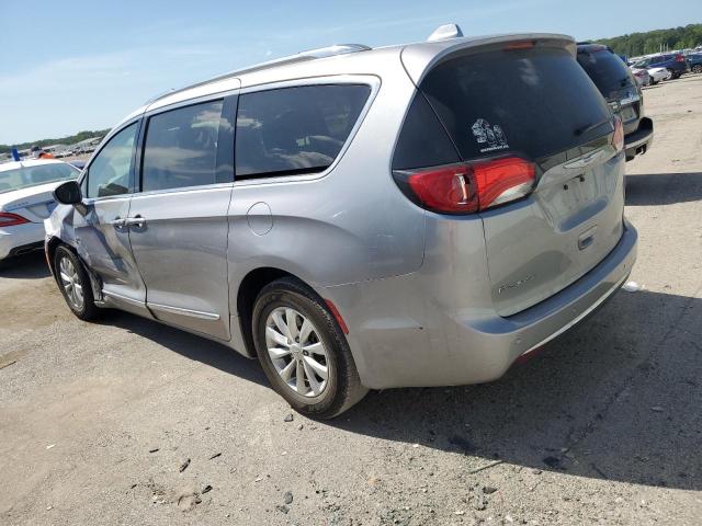 2C4RC1BGXJR290611 - 2018 CHRYSLER PACIFICA TOURING L SILVER photo 2