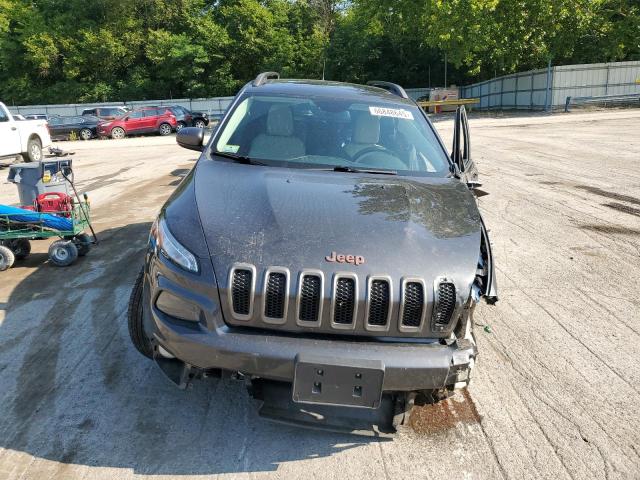 1C4PJMCS5HW525340 - 2017 JEEP CHEROKEE LATITUDE BLACK photo 5