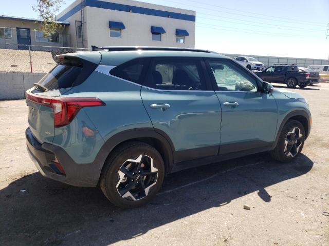 KNDERCAA8R7496738 - 2024 KIA SELTOS EX TURQUOISE photo 3