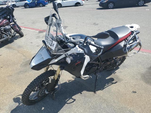 WB10B1500FZ493236 - 2015 BMW F800 GS ADVENTURE TWO TONE photo 2