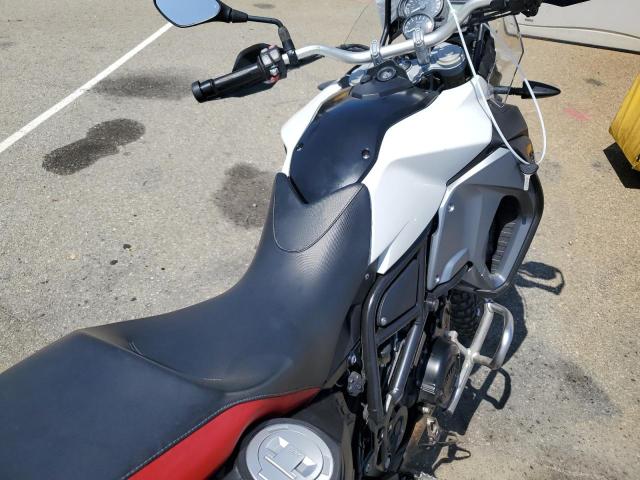 WB10B1500FZ493236 - 2015 BMW F800 GS ADVENTURE TWO TONE photo 5