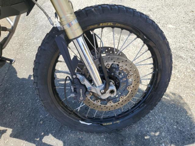 WB10B1500FZ493236 - 2015 BMW F800 GS ADVENTURE TWO TONE photo 9