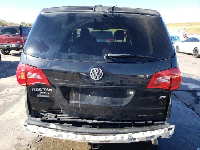 2V4RW3DG7BR625671 - 2011 VOLKSWAGEN ROUTAN SE BLACK photo 6