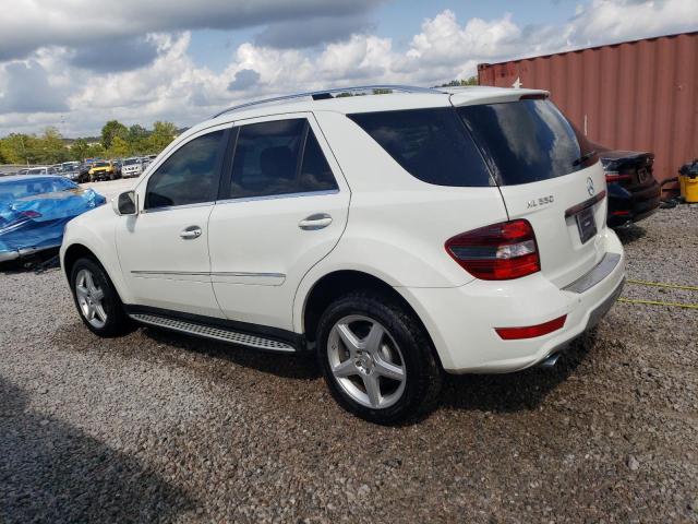 4JGBB72E69A443955 - 2009 MERCEDES-BENZ ML 550 WHITE photo 2