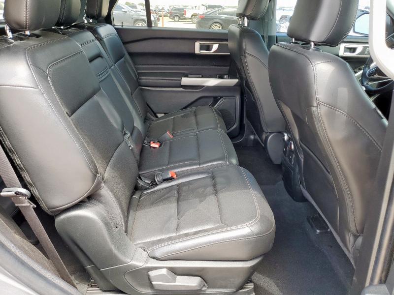 1FMSK7DHXNGA13408 - 2022 FORD EXPLORER XLT GRAY photo 11