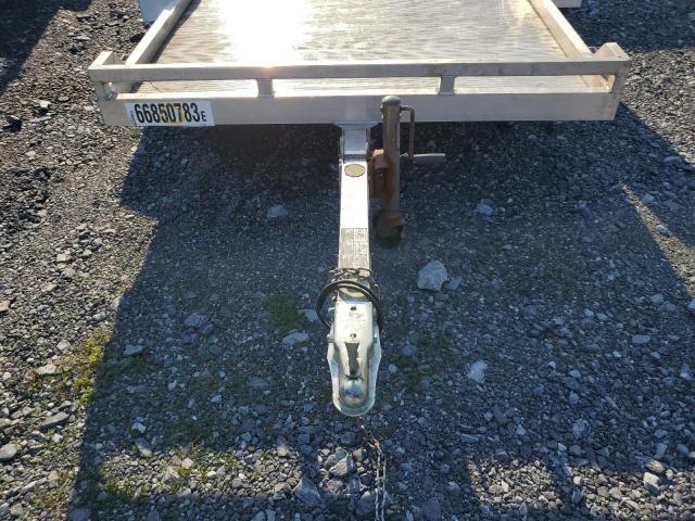 1YGUS101XCB085367 - 2012 ALUM TRAILER SILVER photo 8