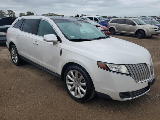 2LMHJ5FRXABJ16311 - 2010 LINCOLN MKT WHITE photo 4